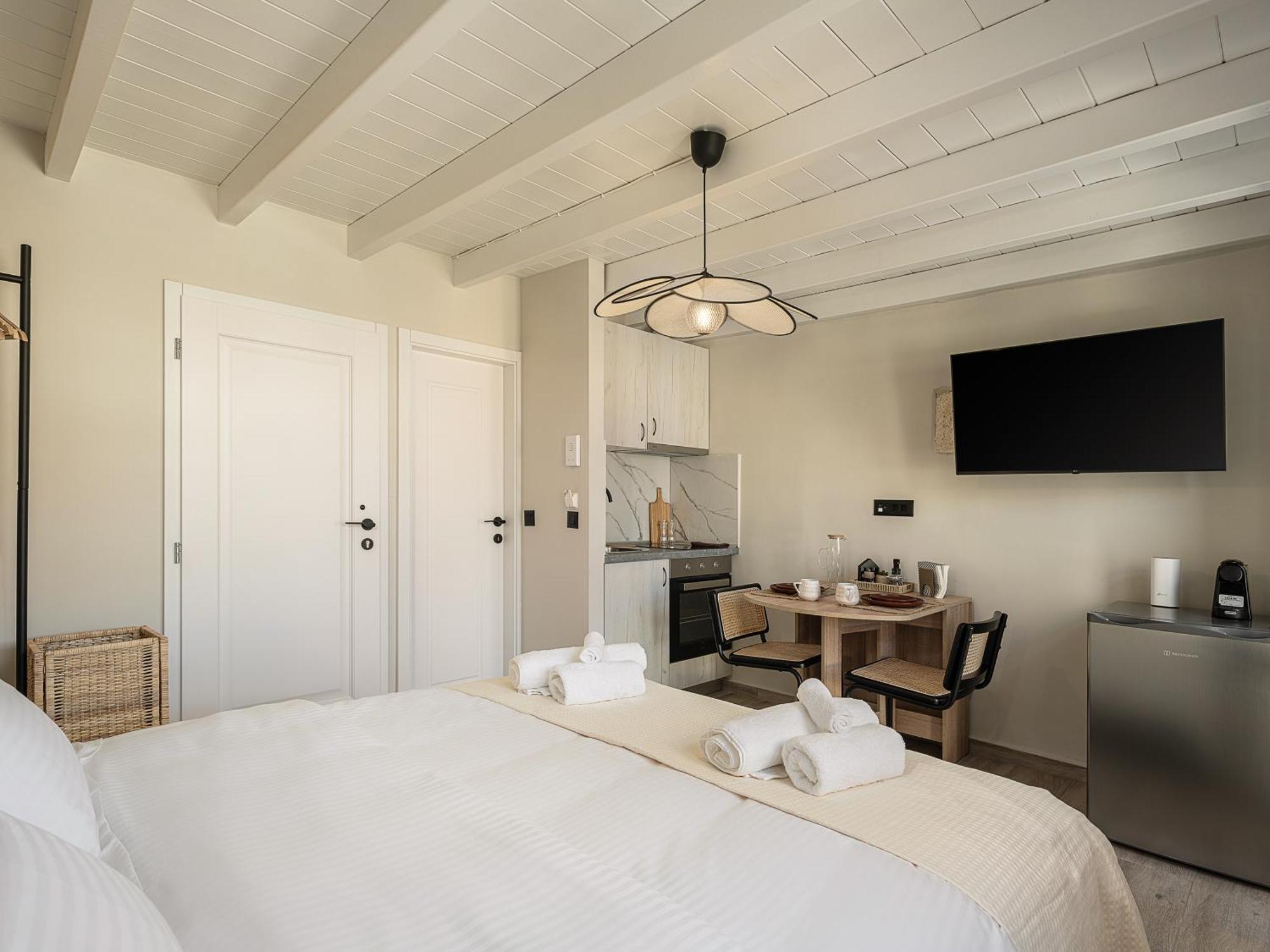 Steki Luxury Room 3 La Canea Esterno foto